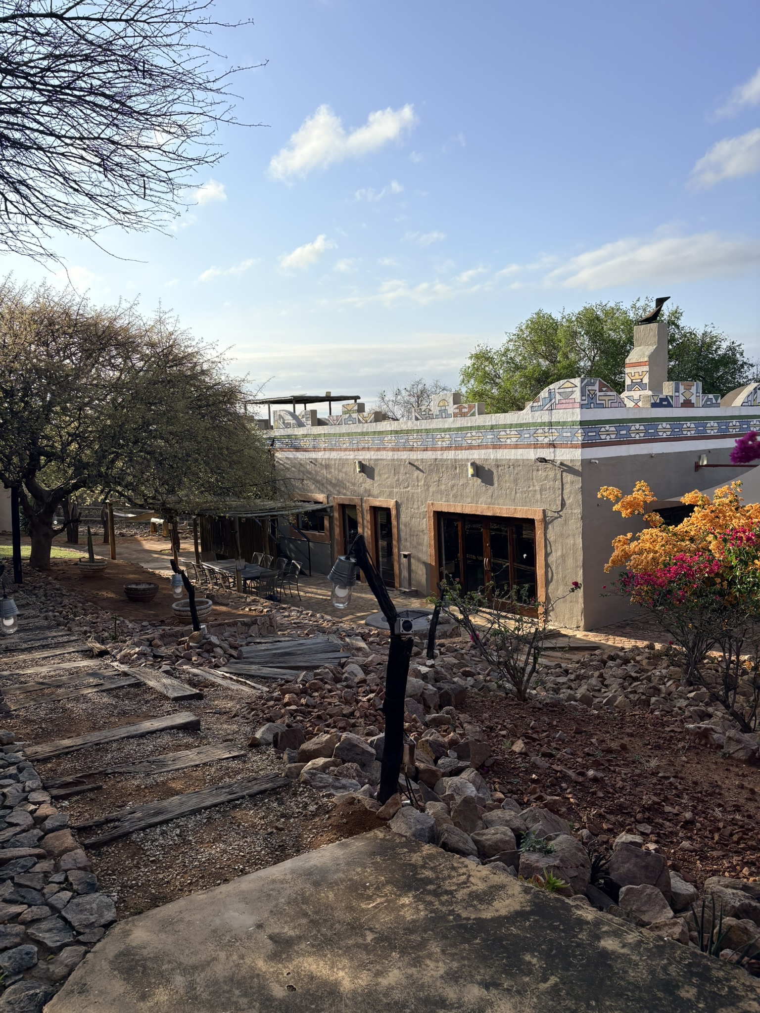Ndebele Lodge