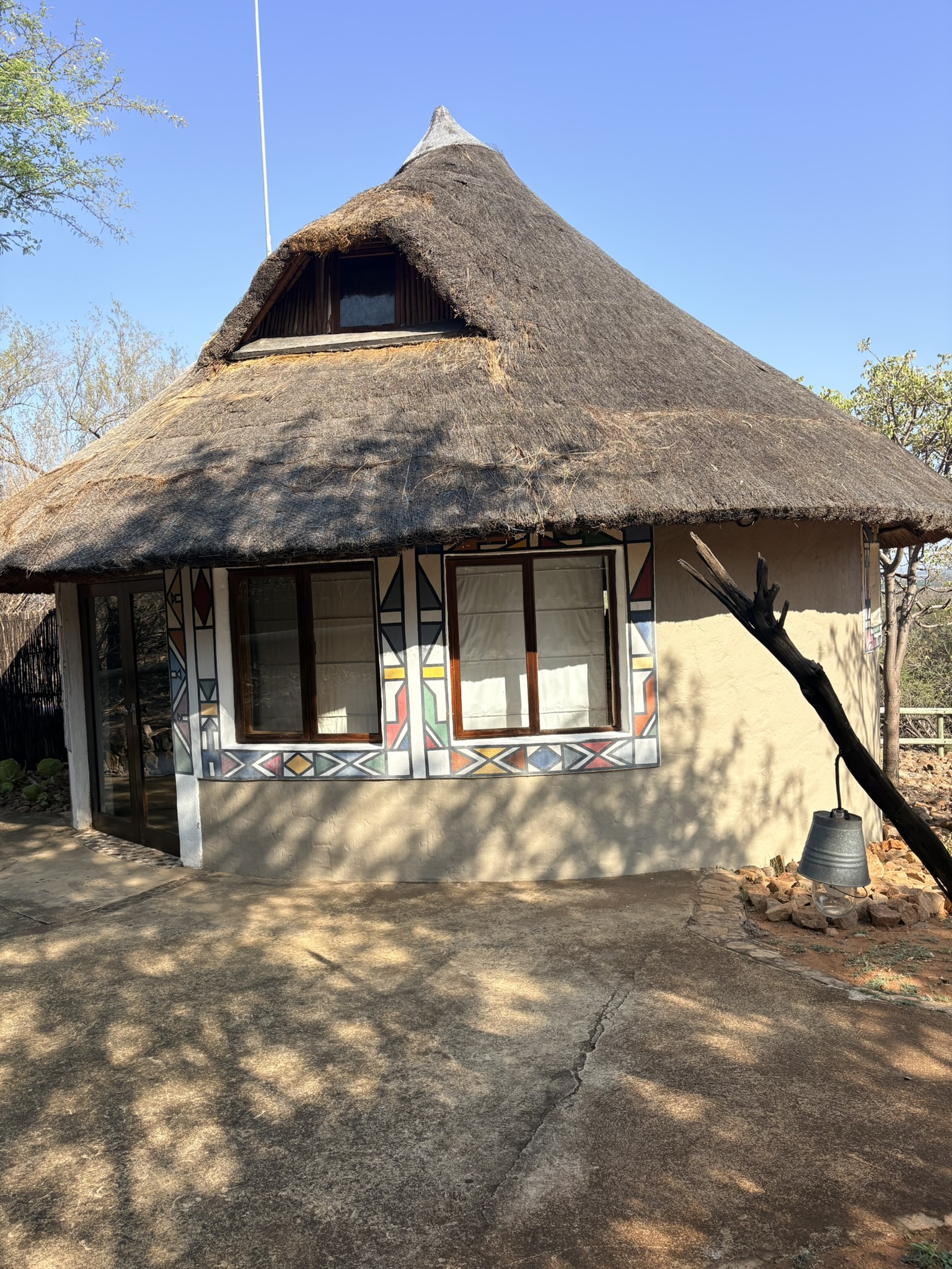 Ndebele Lodge